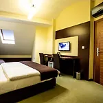 Ξενοδοχείο Boutique Golden Star 3*