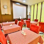 Boutique Golden Star Τούζλα