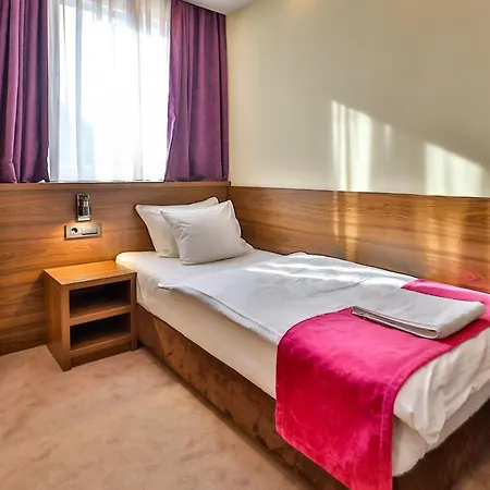 Boutique Golden Star 3*