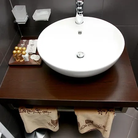 Boutique Golden Star 3* Tuzla