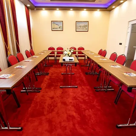 Boutique Golden Star Τούζλα