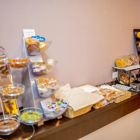 Boutique Golden Star 3* Tuzla