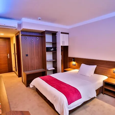 Boutique Golden Star 3*